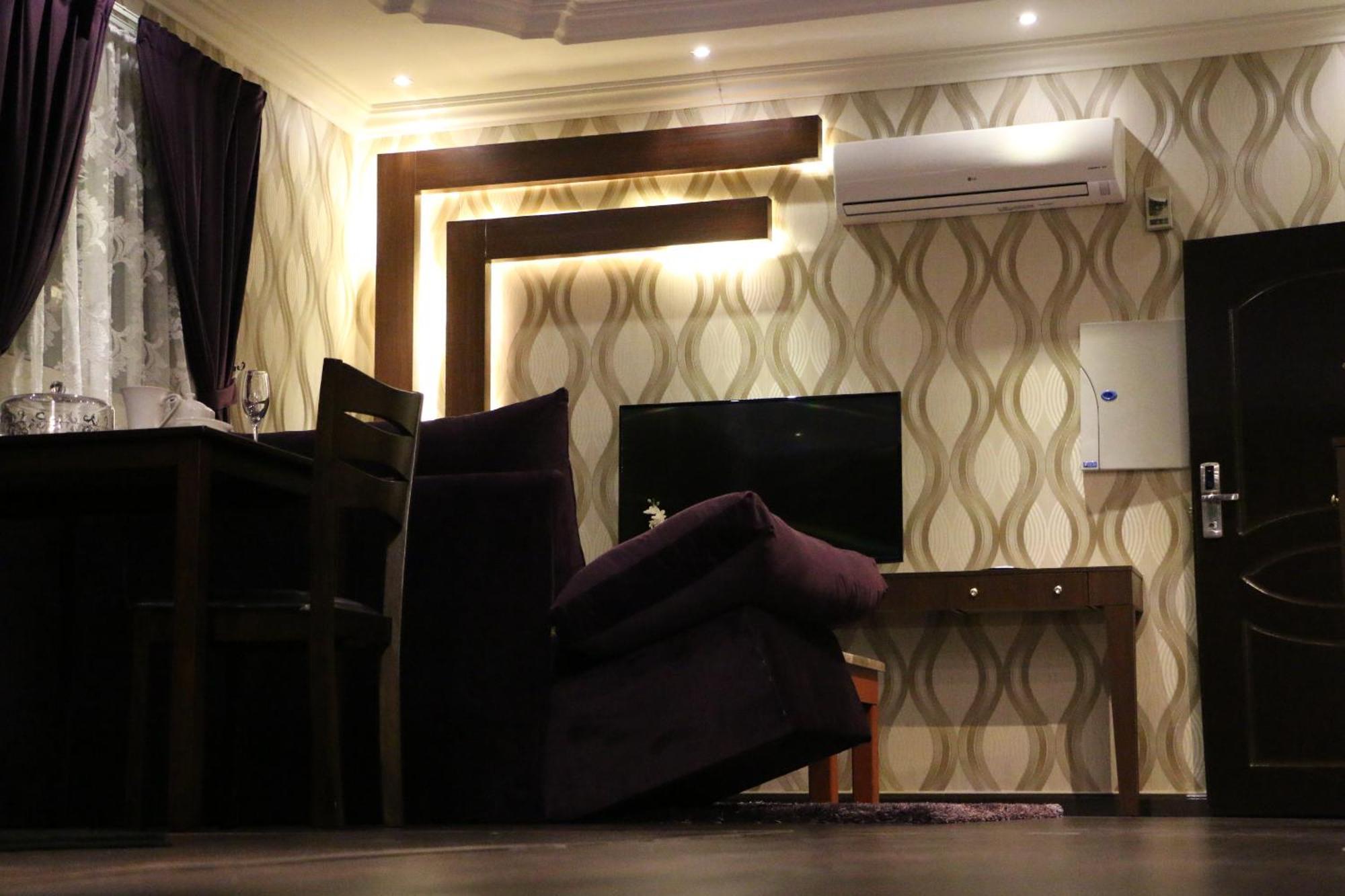 Al Joon Hotel Riade Quarto foto