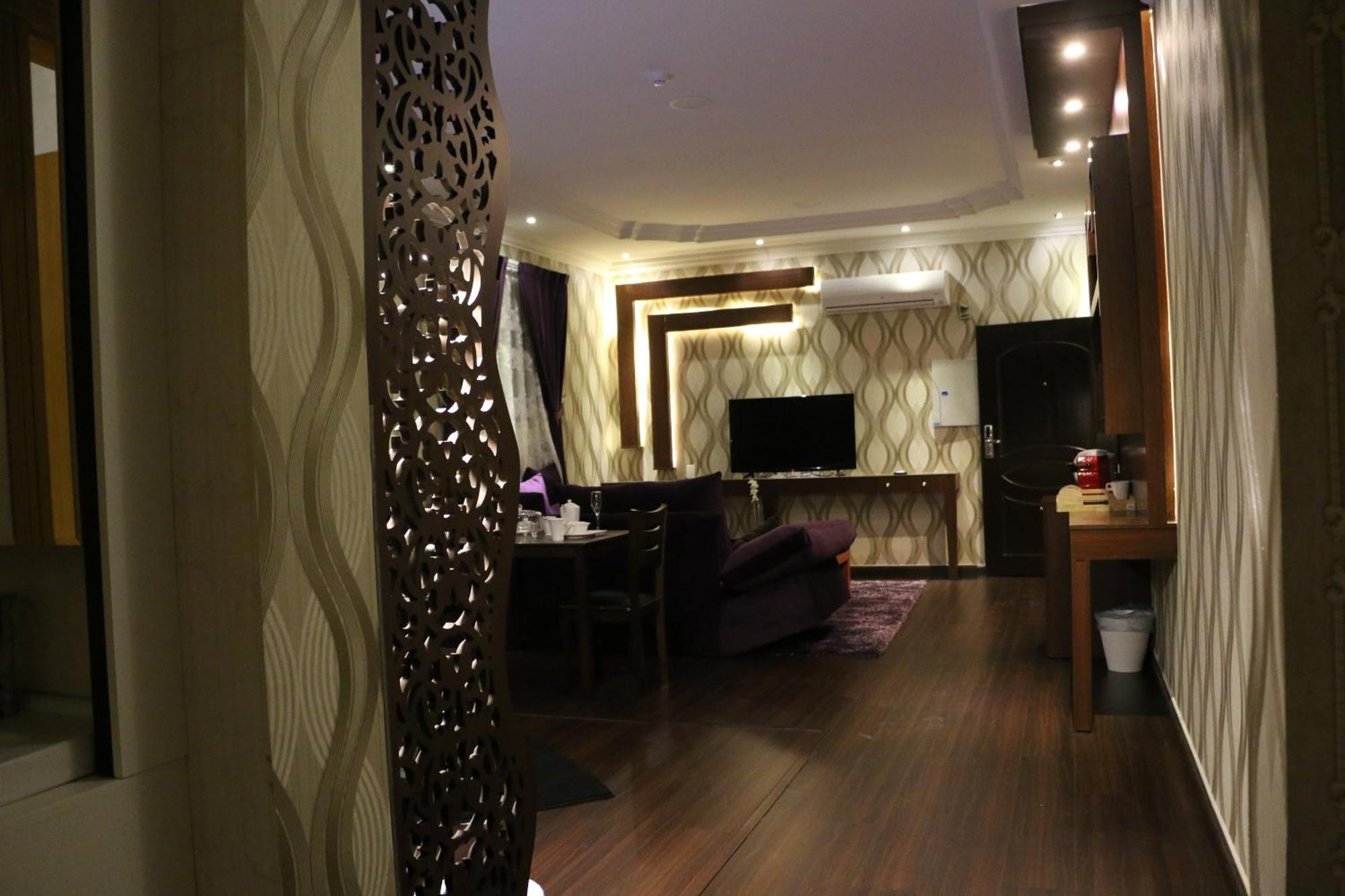 Al Joon Hotel Riade Quarto foto
